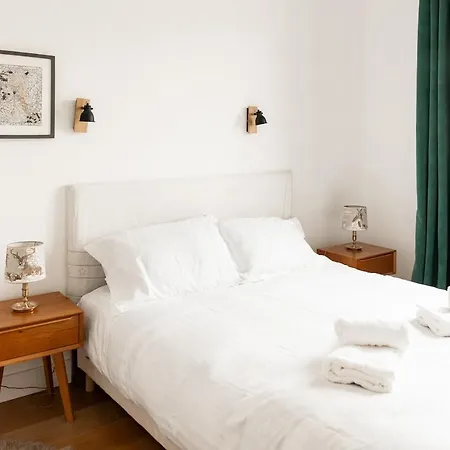 Light-Filled And Quiet Apartment Annecy